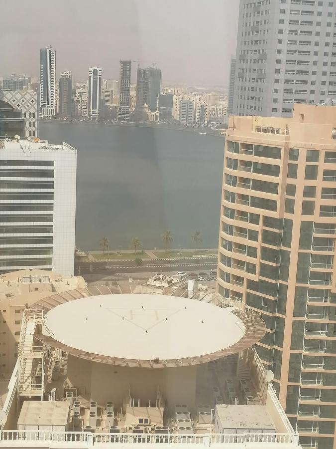 شقق ليماس القصباء Šardžá Exteriér fotografie