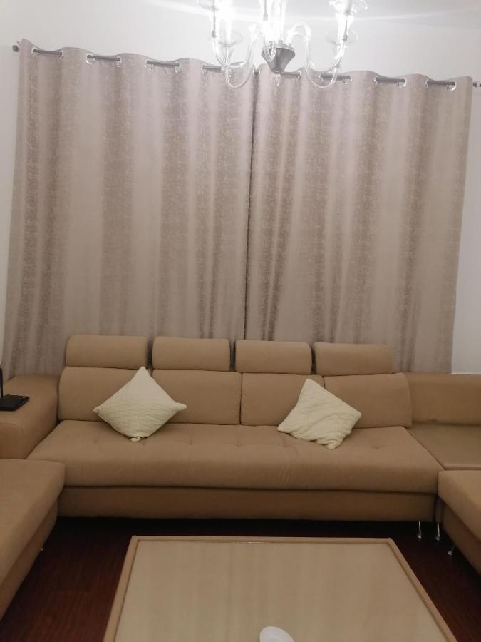 شقق ليماس القصباء Šardžá Exteriér fotografie